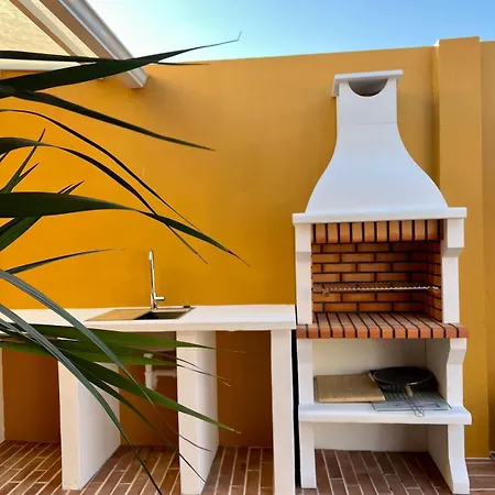 Casa Riba - Between Ocean & Countryside With Pool * Costa de Caparica