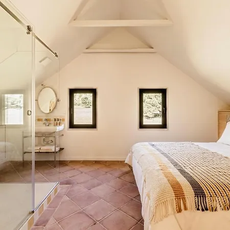 Casa Riba - Between Ocean & Countryside With Pool Costa de Caparica