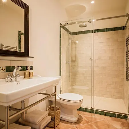 Casa Riba - Between Ocean & Countryside With Pool Βίλα Costa de Caparica