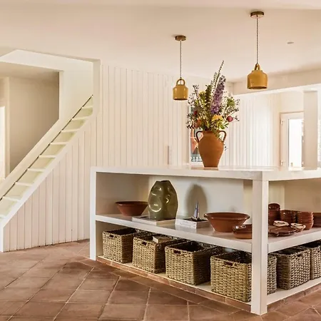 Casa Riba - Between Ocean & Countryside With Pool Costa de Caparica
